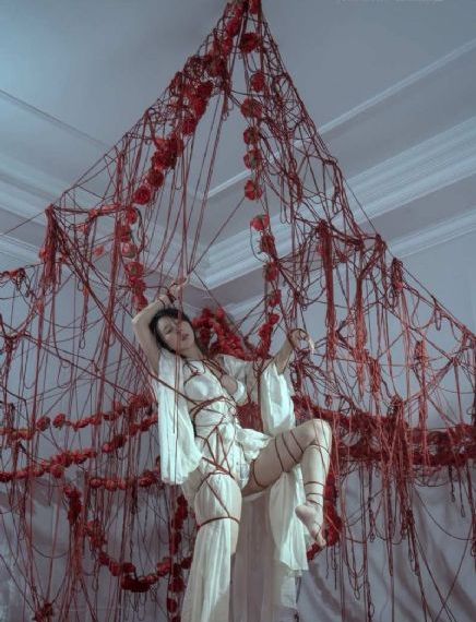 女仆扒开双腿让主人调教游戏_BD完整在线观看