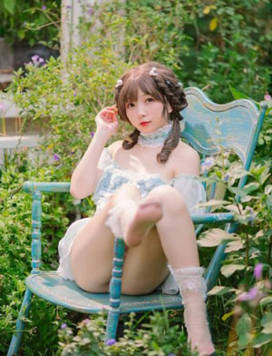 教授和他的女大学生_4K高清视频播放