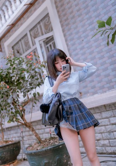 《两个女人》韩国电影简介_4K神马在线观看