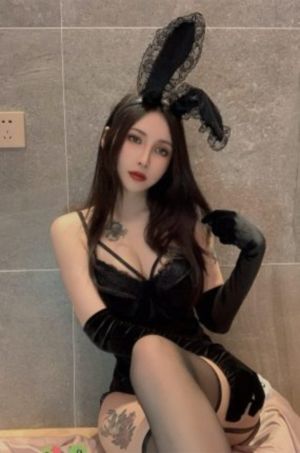 家教老师免费观看_JVID性感写真