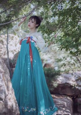 疯狂修道院_BD国语迅雷电影在线
